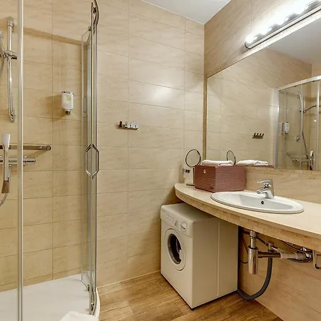 Apartament Uno Iii *